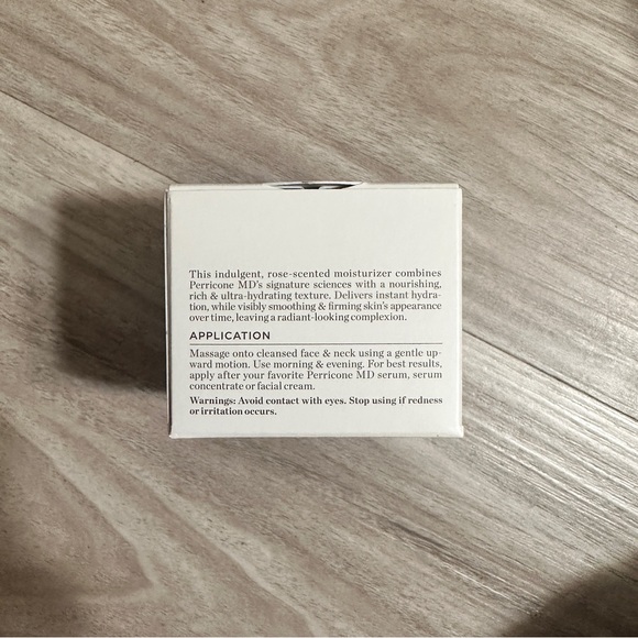 Perricone MD FACE FINISHING & FIRMING MOISTURIZER - Picture 3 of 3